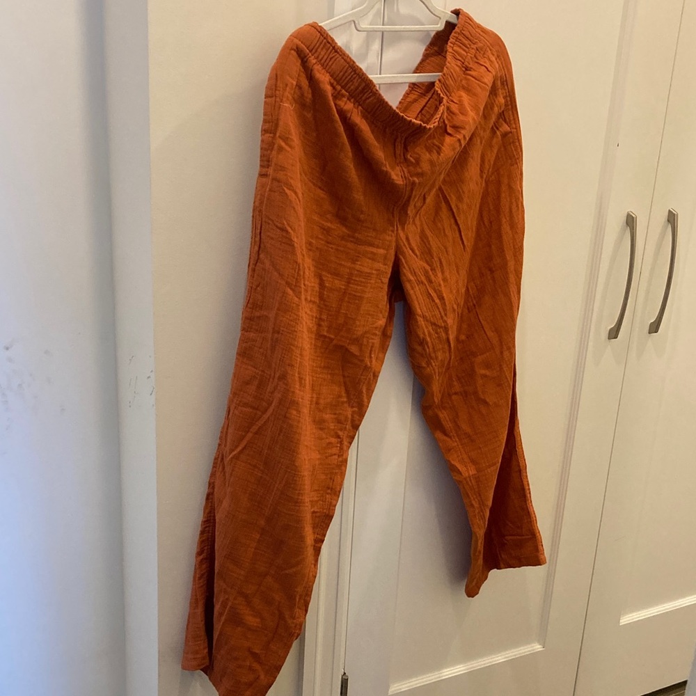 NWOT Rust Orange Lightweight Wide-Leg Pants